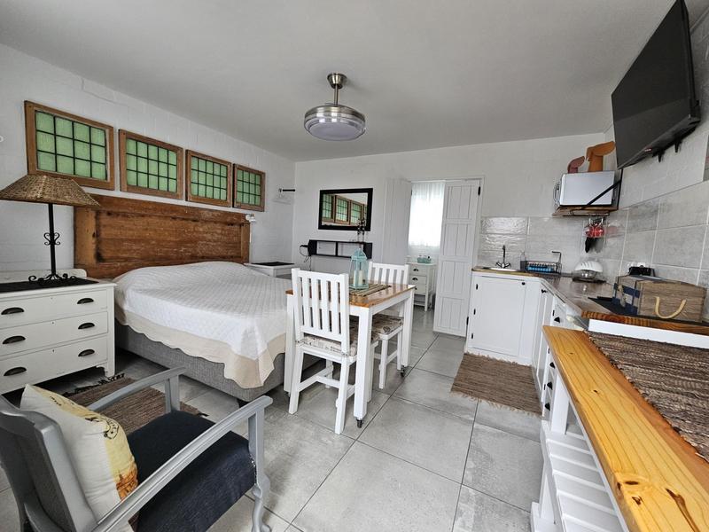 3 Bedroom Property for Sale in Golden Mile Western Cape